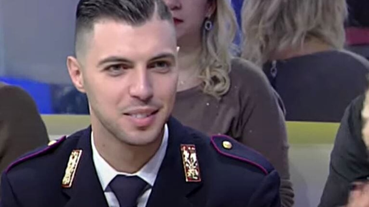 Revman, il poliziotto rapper si esibirà al Campo dei Miracoli di Corviale